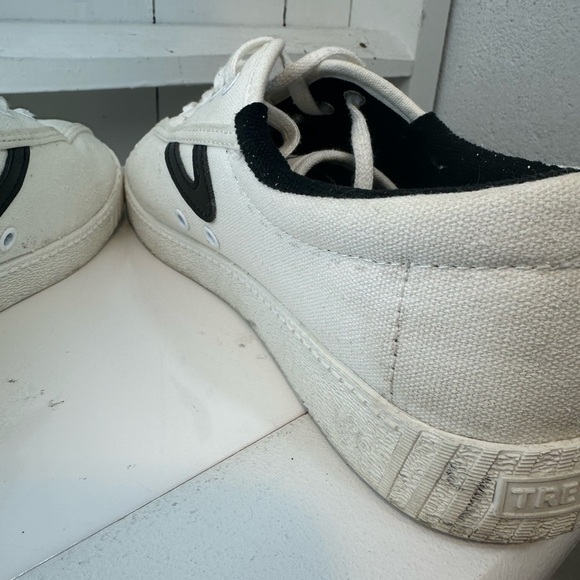 Tretorn Nylite Icon Sneaker - Women's Size 9 Black and White Tennis Shoes - Picture 12 of 13